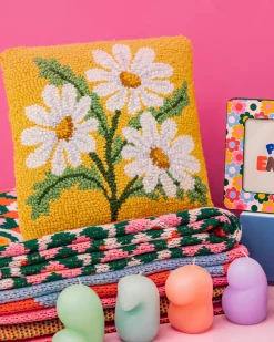 Peking Handicraft Daisy Hook Pillow - Yellow Yellow Daisy New