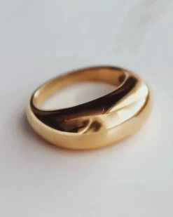 HoopLa Style Dome Ring - Gold Best