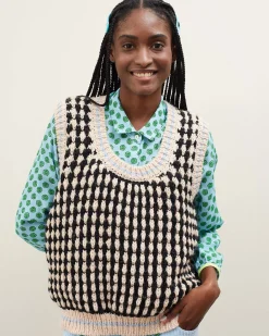 Dr. Bloom Guino Vest - Black