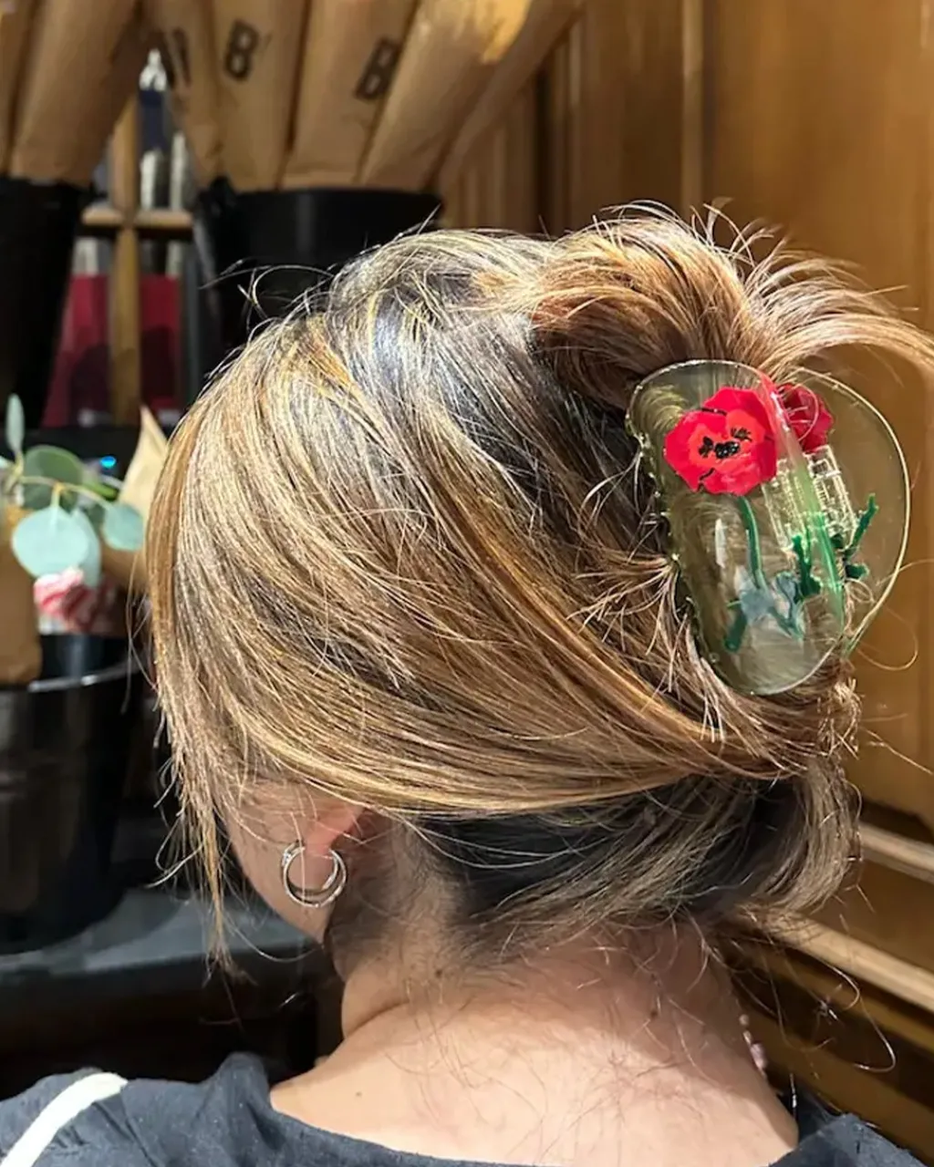 Solar Eclipse Hand-Painted Claw Hair Clip Vintage Red Poppy Clearance