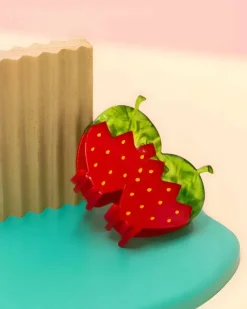 Jenny Lemons Large Red Hair Claw Strawberry Best