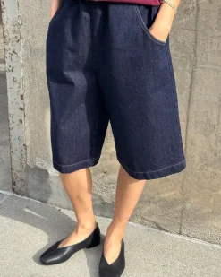Le Bon Shoppe Liam Bermuda Shorts - Raw Denim