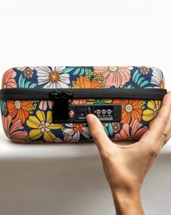 SNUGBOX Lockbox with Combination Lock - Trixie New
