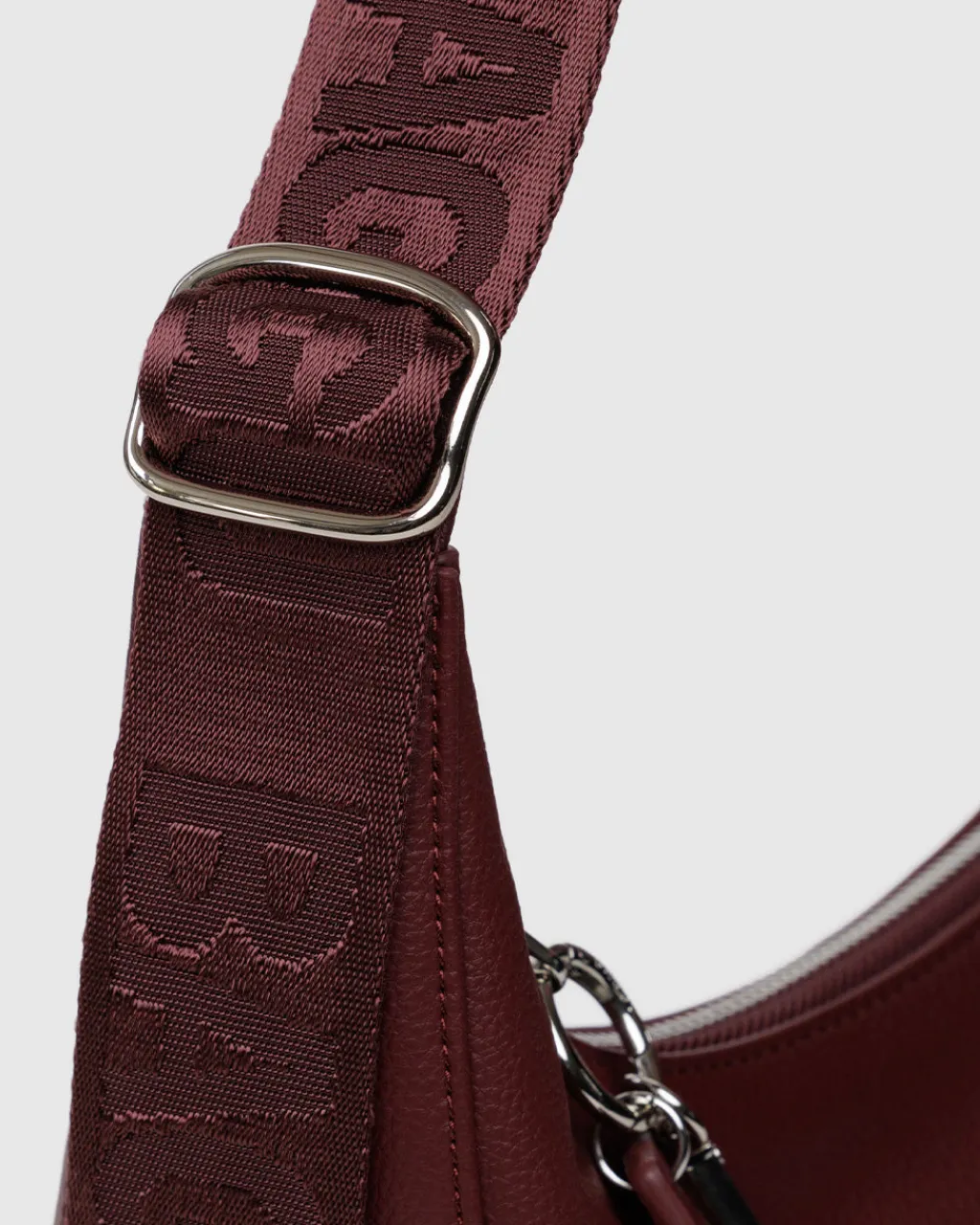 Baggu Medium Recycled Leather Crescent Bag - Mahogany Clearance