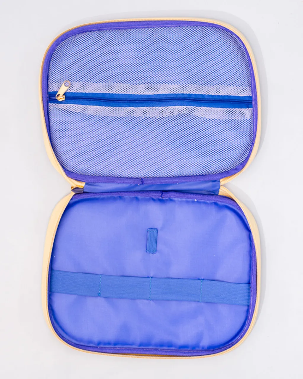 ban.do Mobile Tech Pouch - Cherry Hearts Outlet