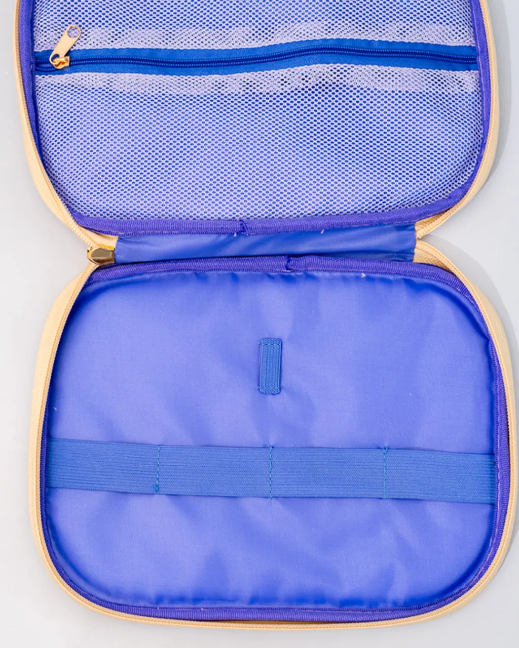 ban.do Mobile Tech Pouch - Cherry Hearts Outlet