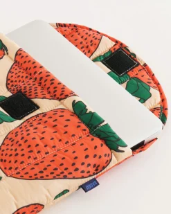 Baggu Puffy Laptop Sleeve 13" - Strawberry Hot