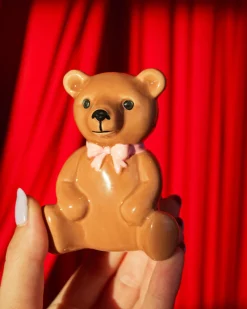 A Shop of Things Teddy Bear Match Striker Online
