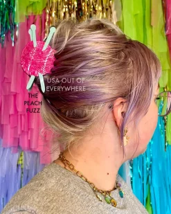 The Peach Fuzz Yarn Crafts Knitting Needles Hair Claw Hot