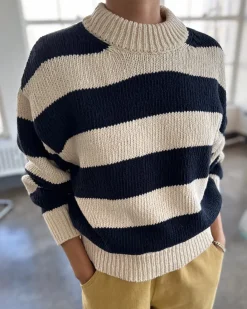 Le Bon Shoppe Zoe Sweater - Navy Stripe Discount